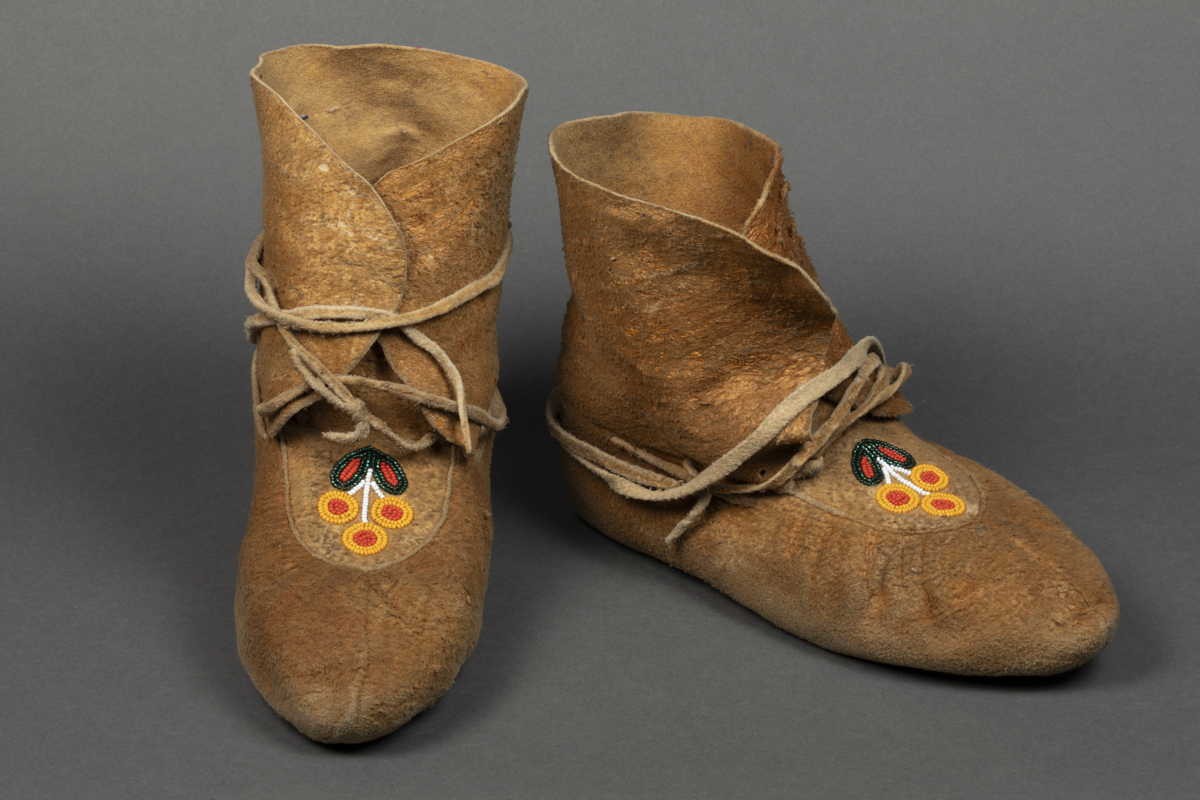 moccasin