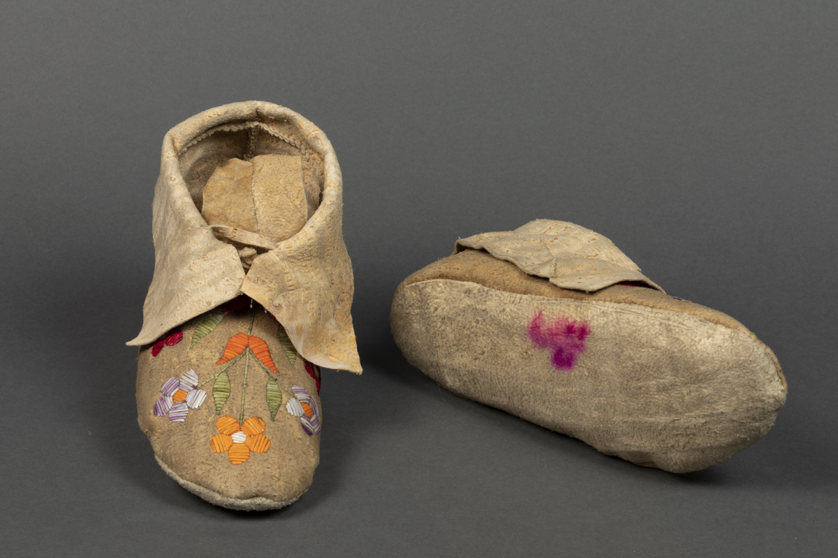 moccasin  quillwork