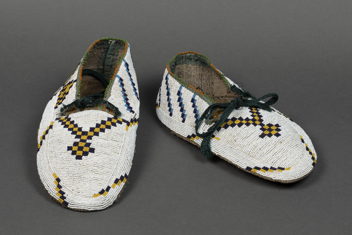 moccasin