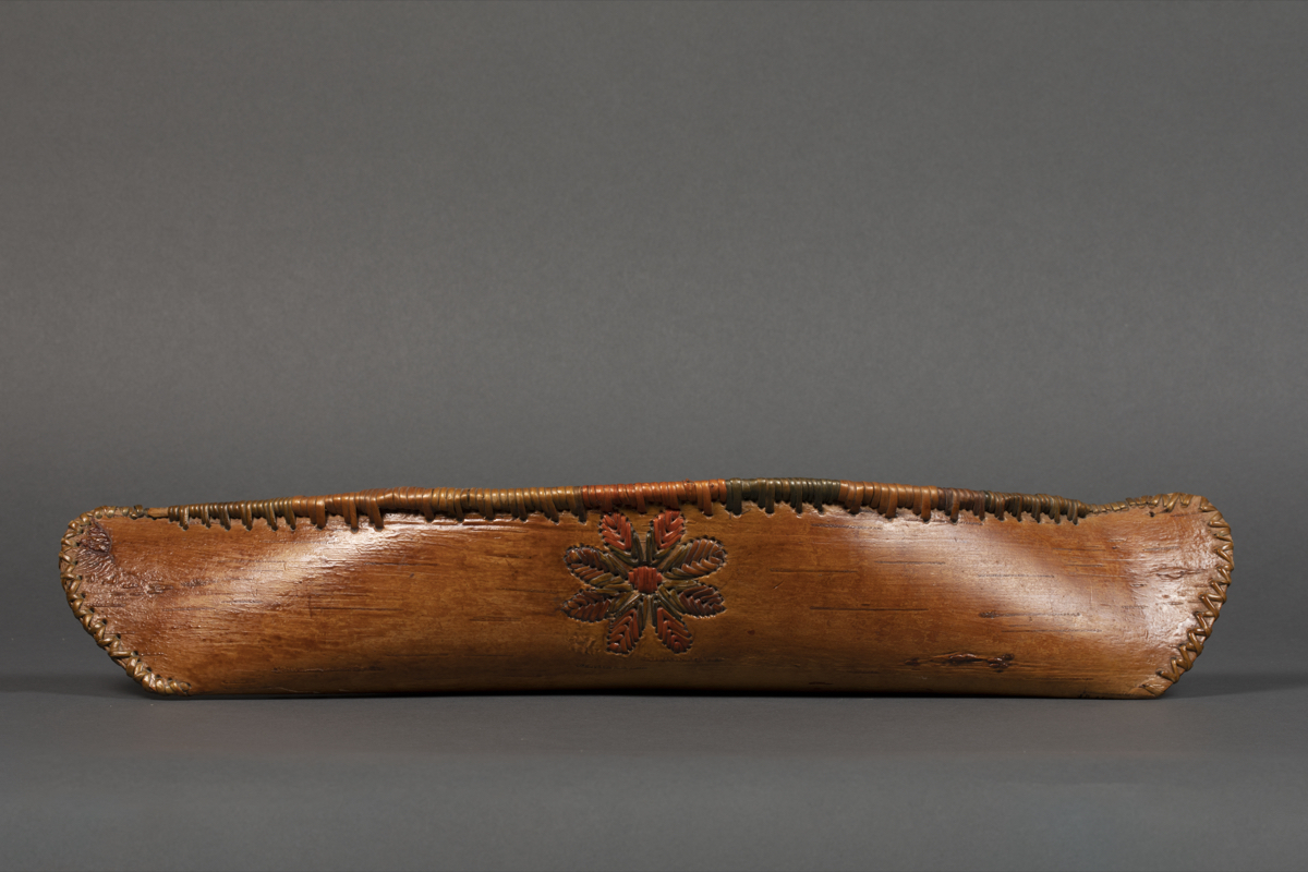 model canoe