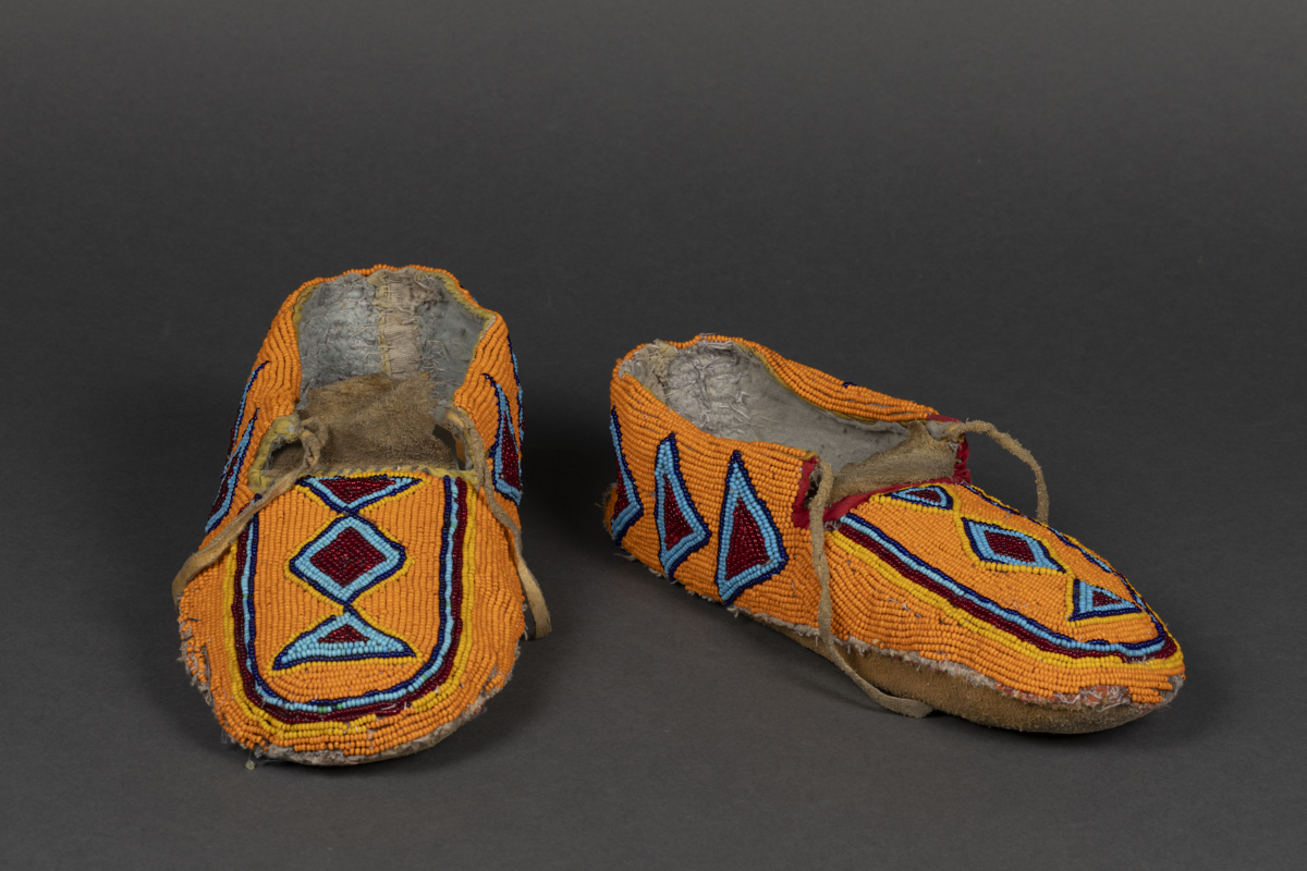 moccasin