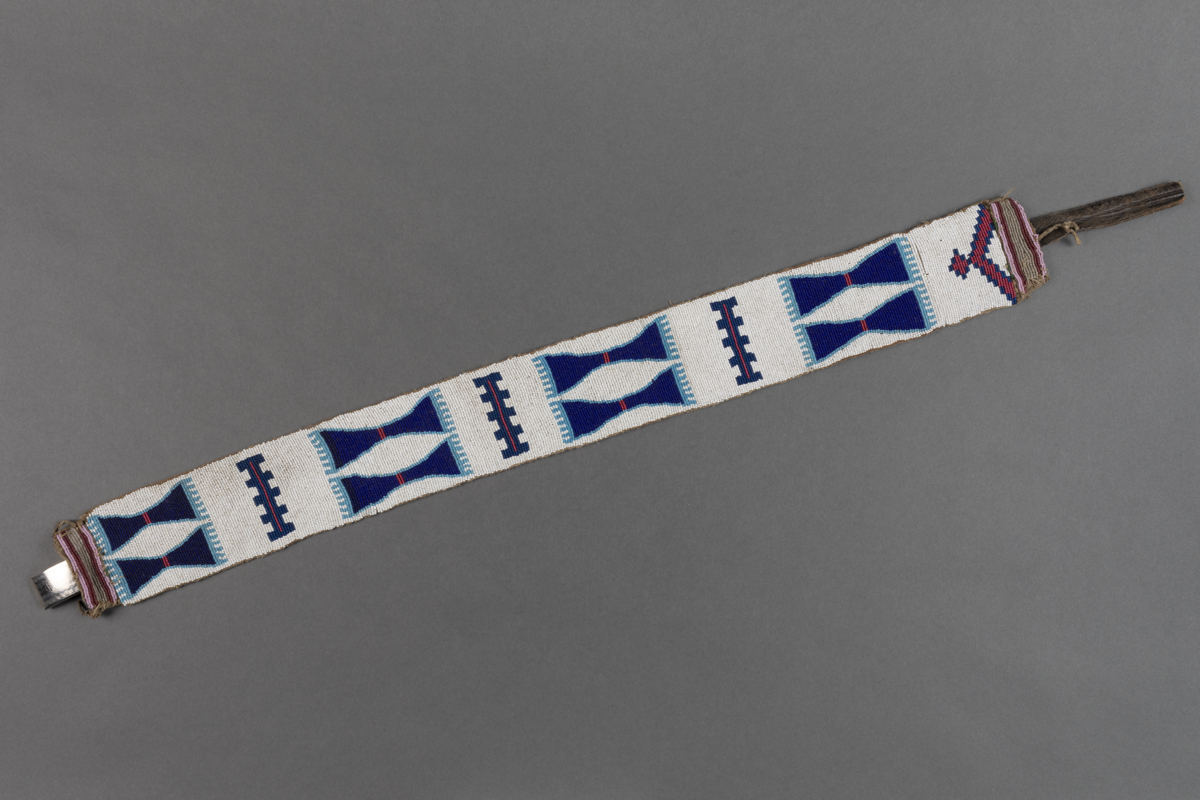 Beaded belt
strip