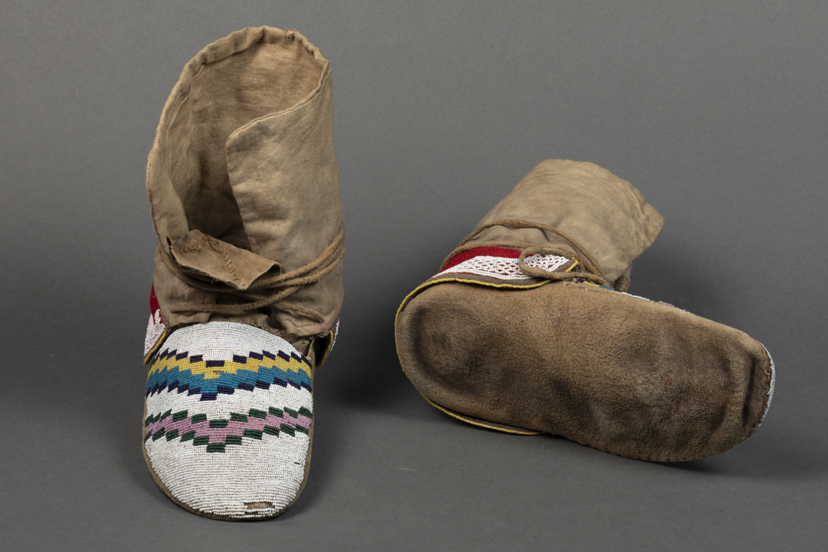 moccasin