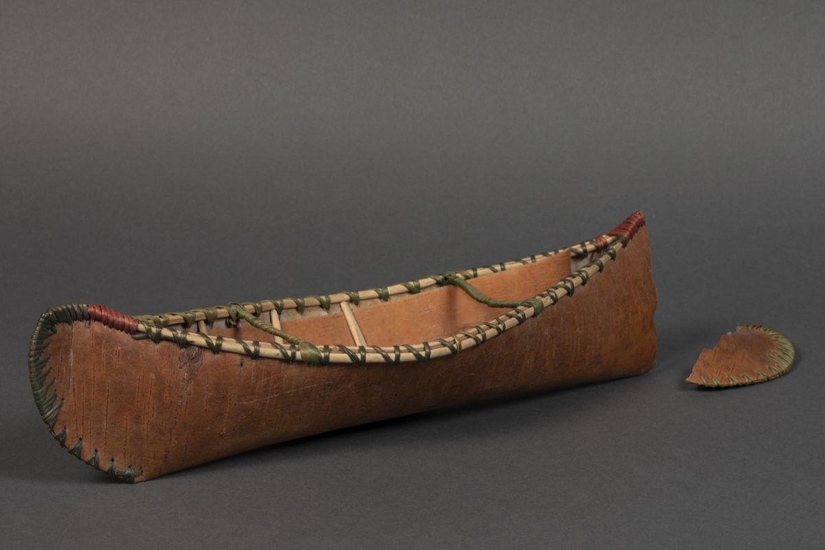 canoe, model