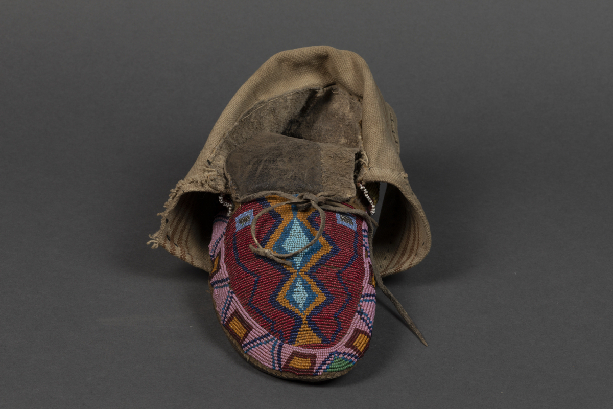 moccasin