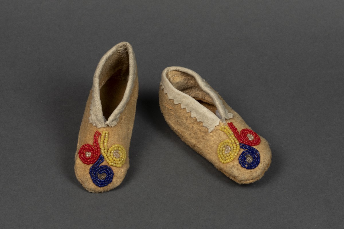 moccasin