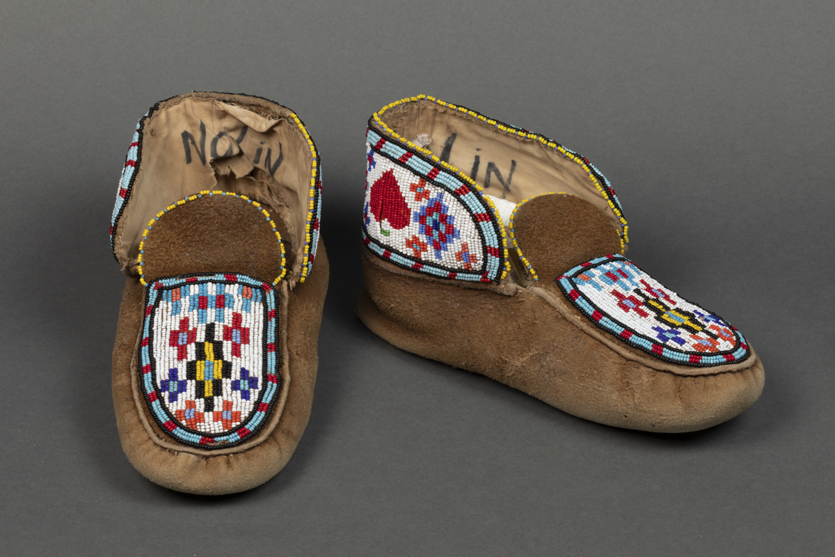 moccasin