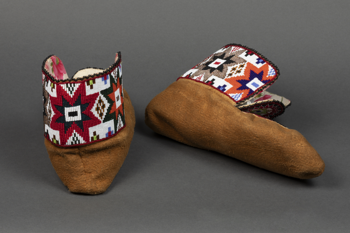 moccasin