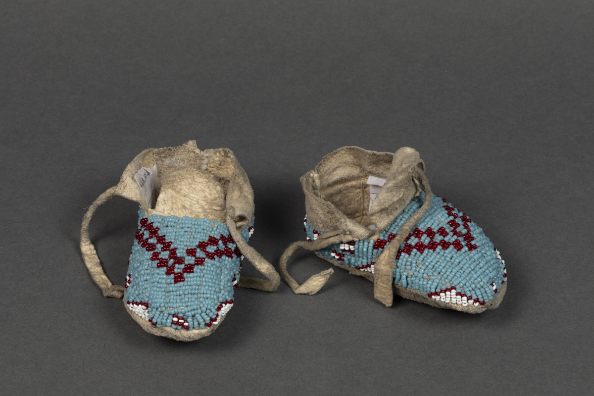 Beaded moccasin  Child's