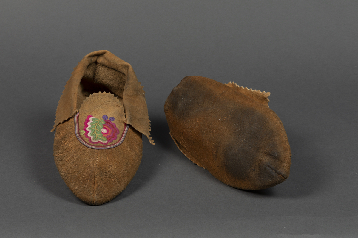 moccasin